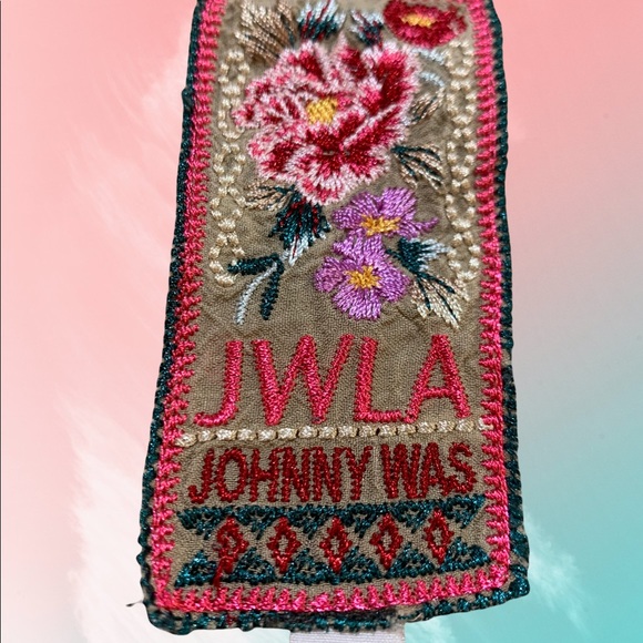 Johnny Was Jackets & Blazers - Johnny Was Cream Cape with Embroidery - Size Small